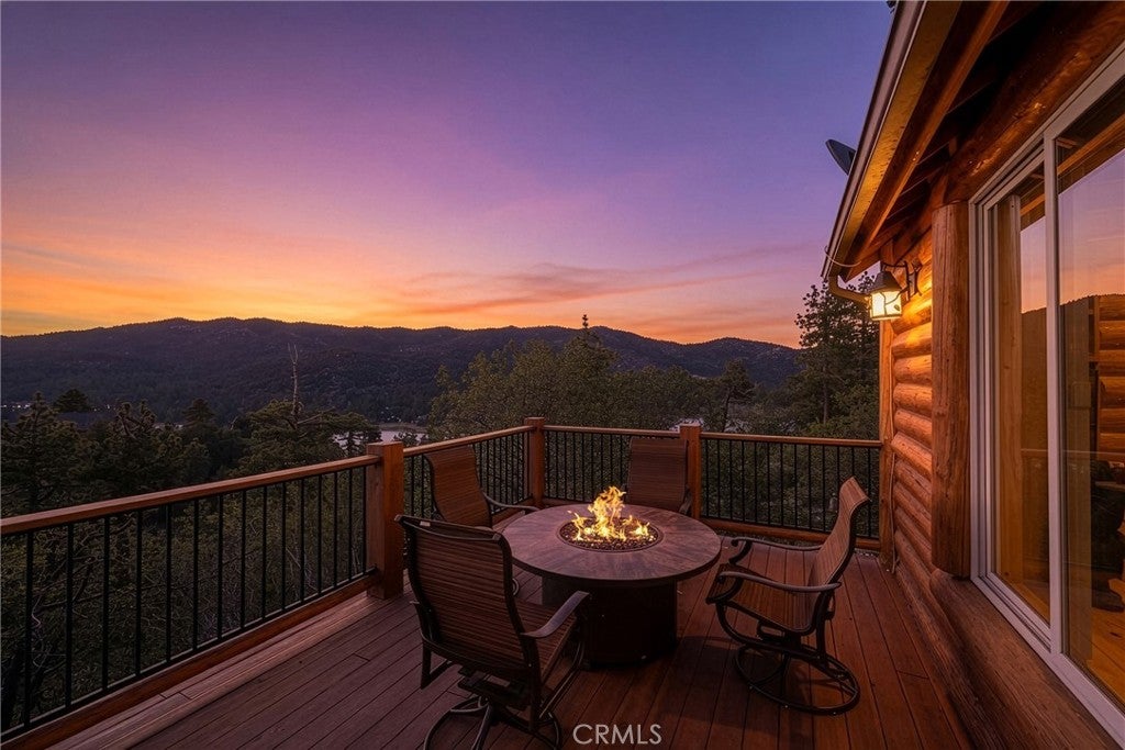 438 Starlight Circle