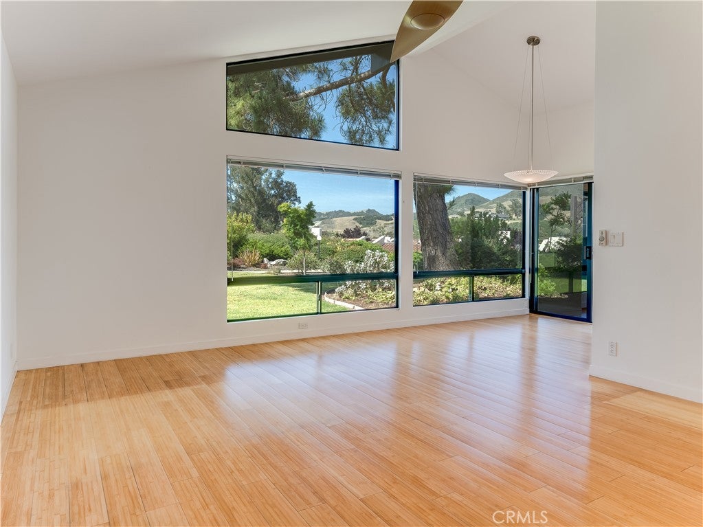 21 Vista Lane