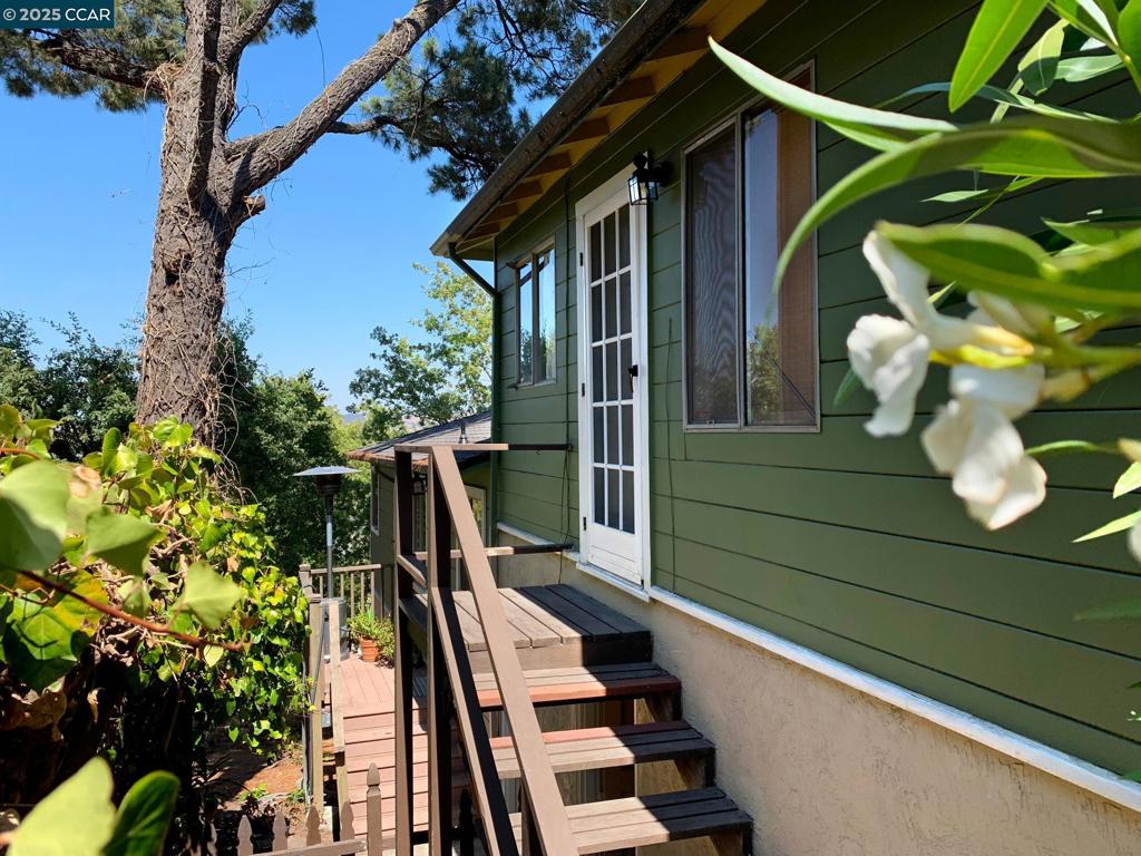 DELHA TERR - Residential Lease