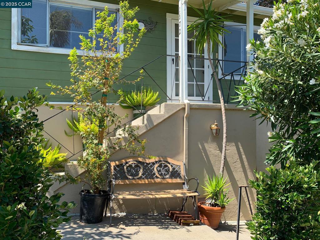 DELHA TERR - Residential Lease