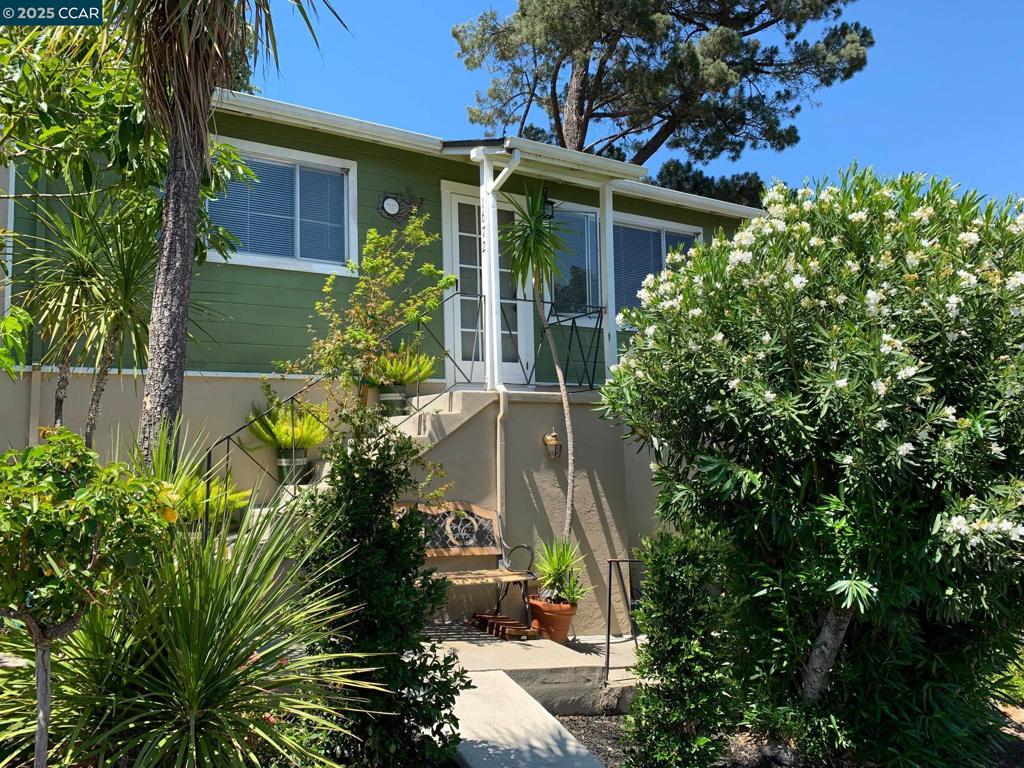 DELHA TERR - Residential Lease