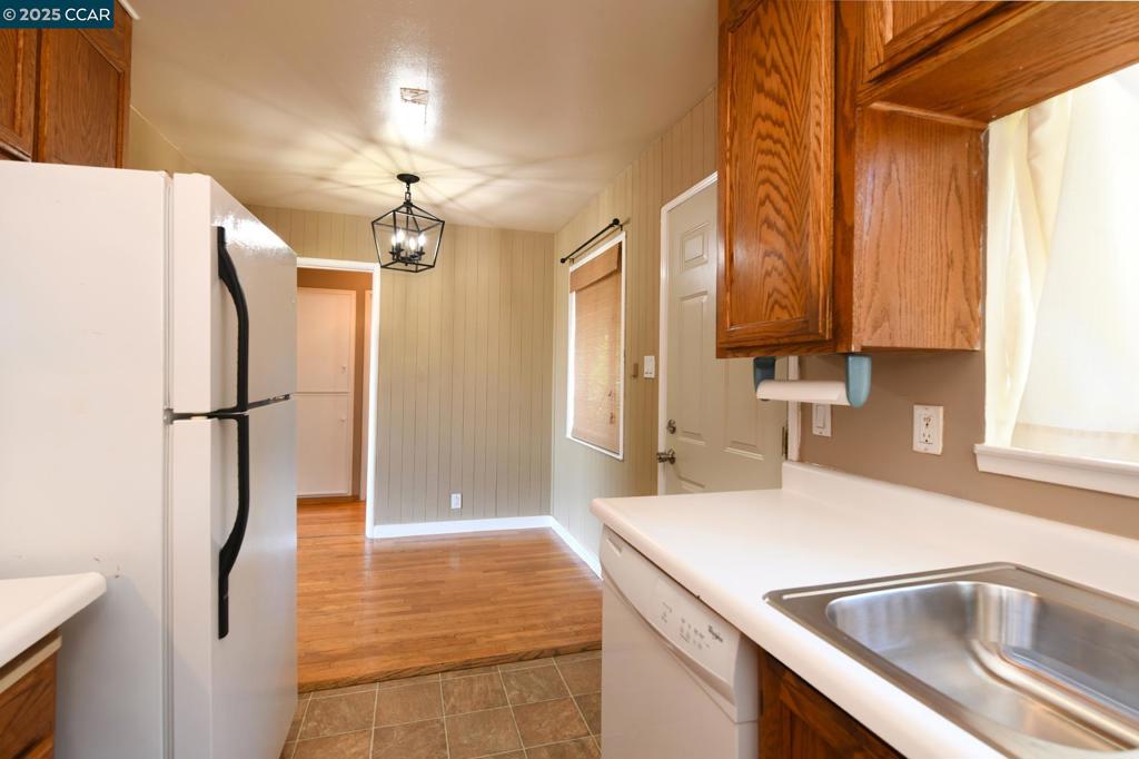 DELHA TERR - Residential Lease