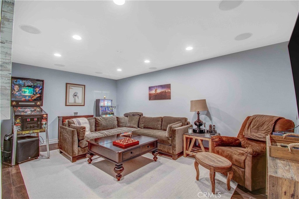 255 EMERALD BAY, Laguna Beach CA 92651 - Photo 22