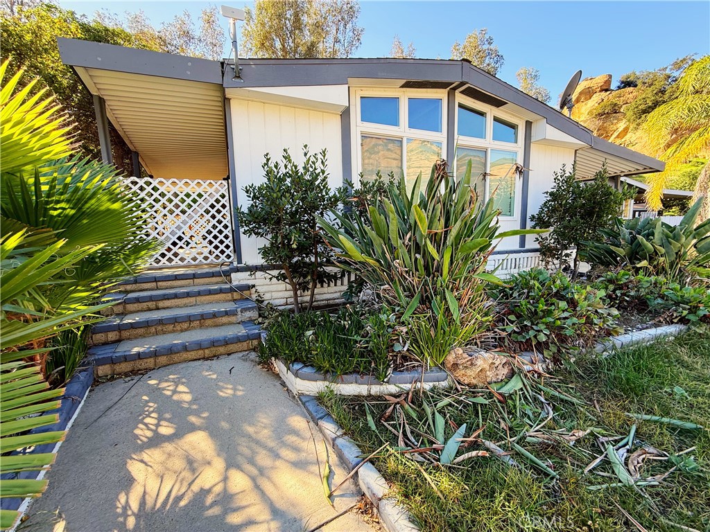 24425 Woolsey Canyon RD spc 96