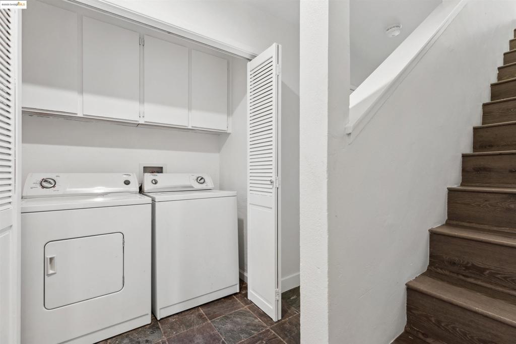 GRANDE VILLAGE - Residential