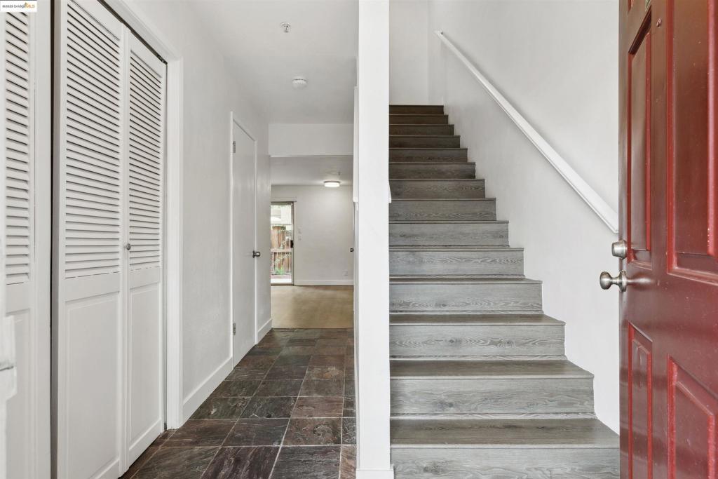 GRANDE VILLAGE - Residential