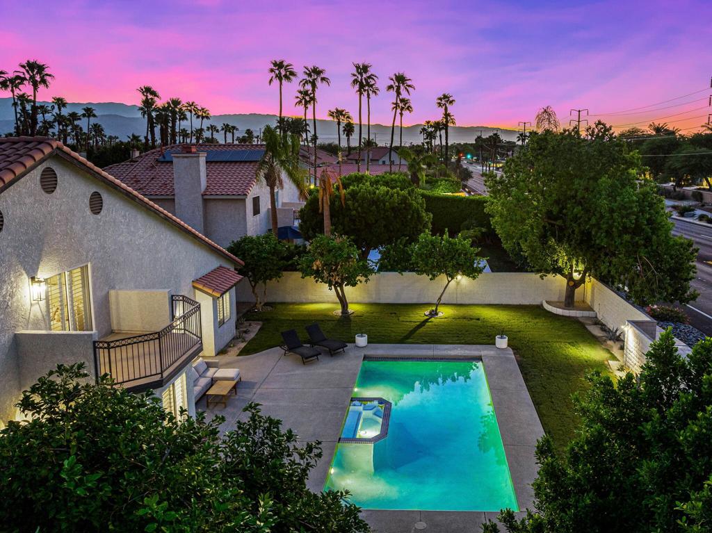 Regency Palms - Residential