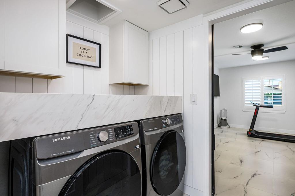 Regency Palms - Residential