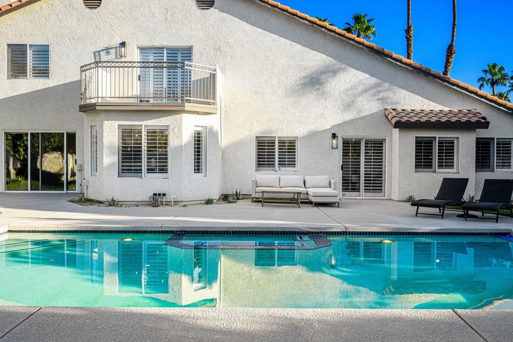 Regency Palms - Residential