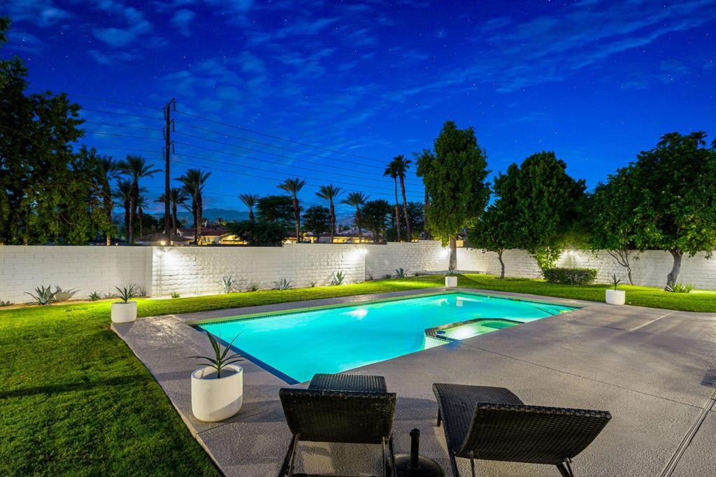 Regency Palms - Residential