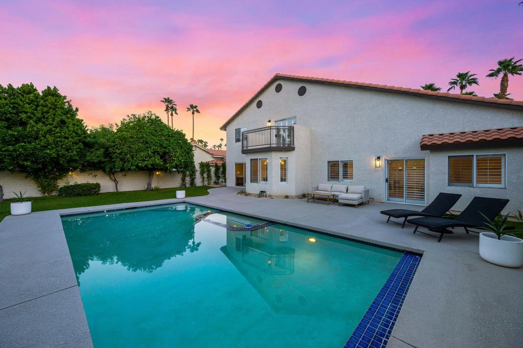 Regency Palms - Residential