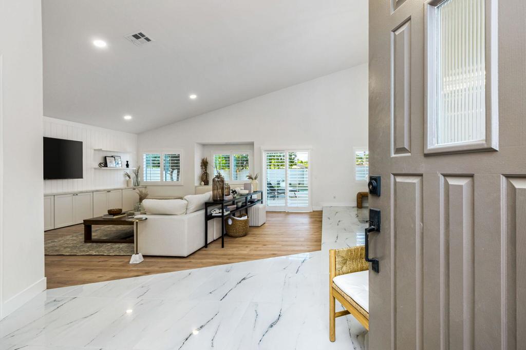 Regency Palms - Residential