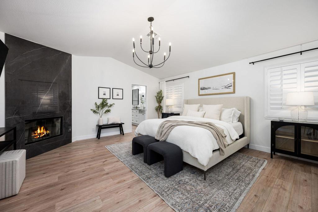 Regency Palms - Residential