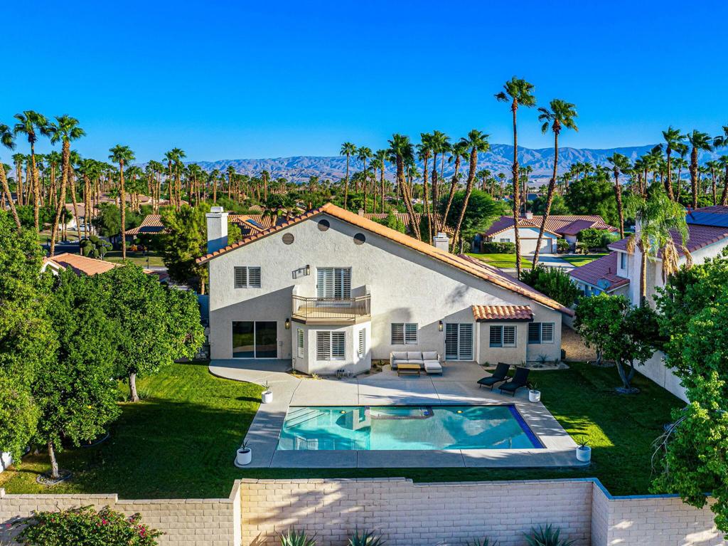 Regency Palms - Residential