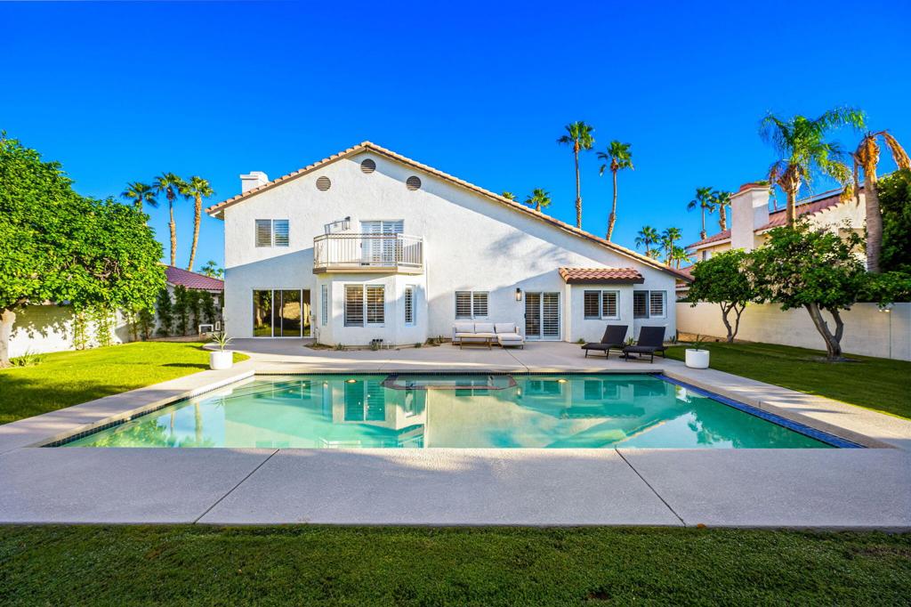 Regency Palms - Residential