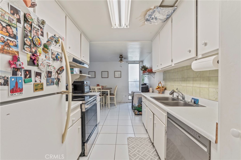 Buena Ventura Gardens (2809) - Residential
