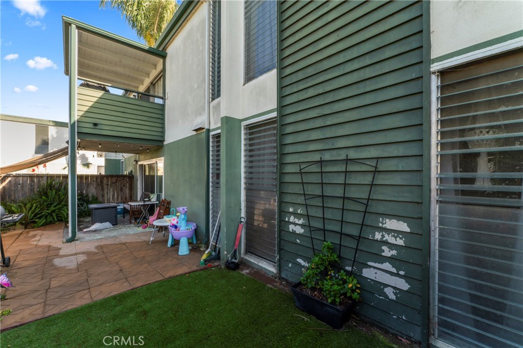 Buena Ventura Gardens (2809) - Residential