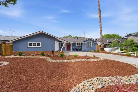 Photo of 381 Manchester Avenue, Campbell, CA 95008 (MLS # ML82057665)