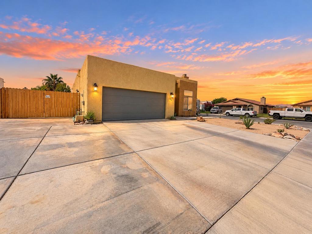 861 Aurora Way
