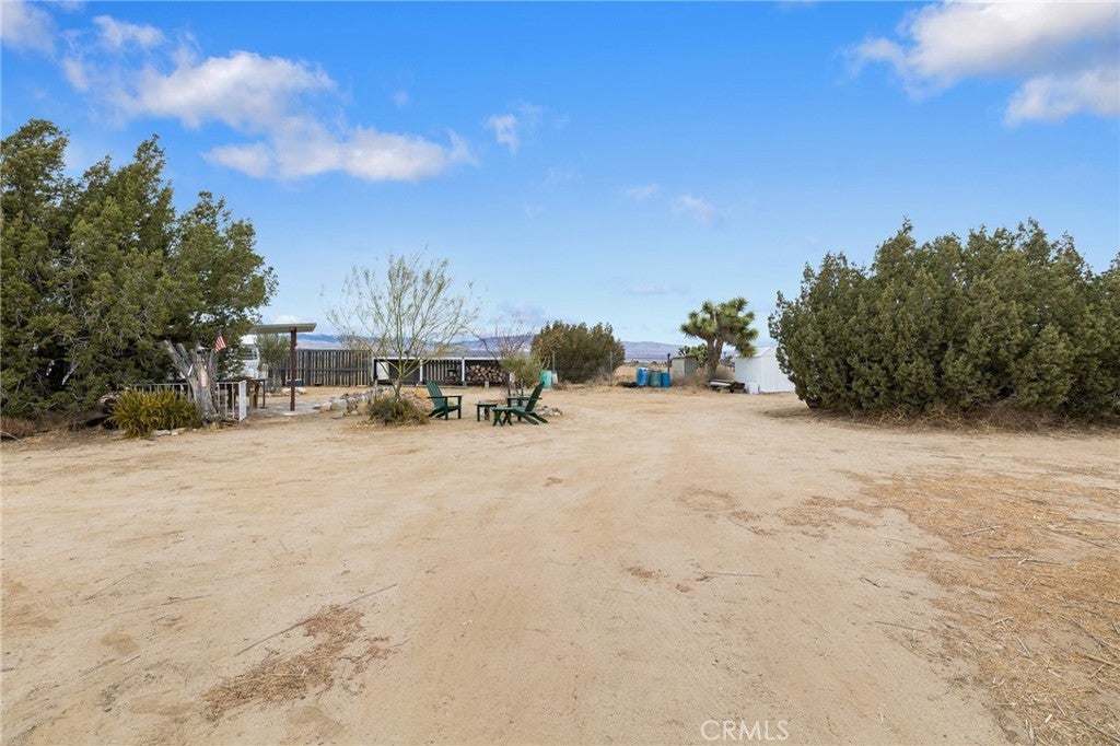 0 D8 200th st W