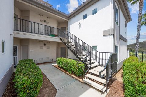 2707 Lake Pointe Dr 204 Spring Valley CA 91977