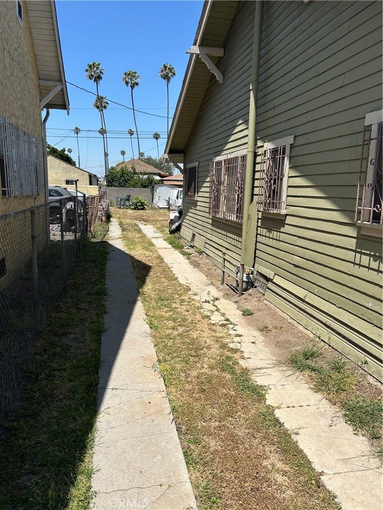 5859 S figueroa ST, Los Angeles CA 90003