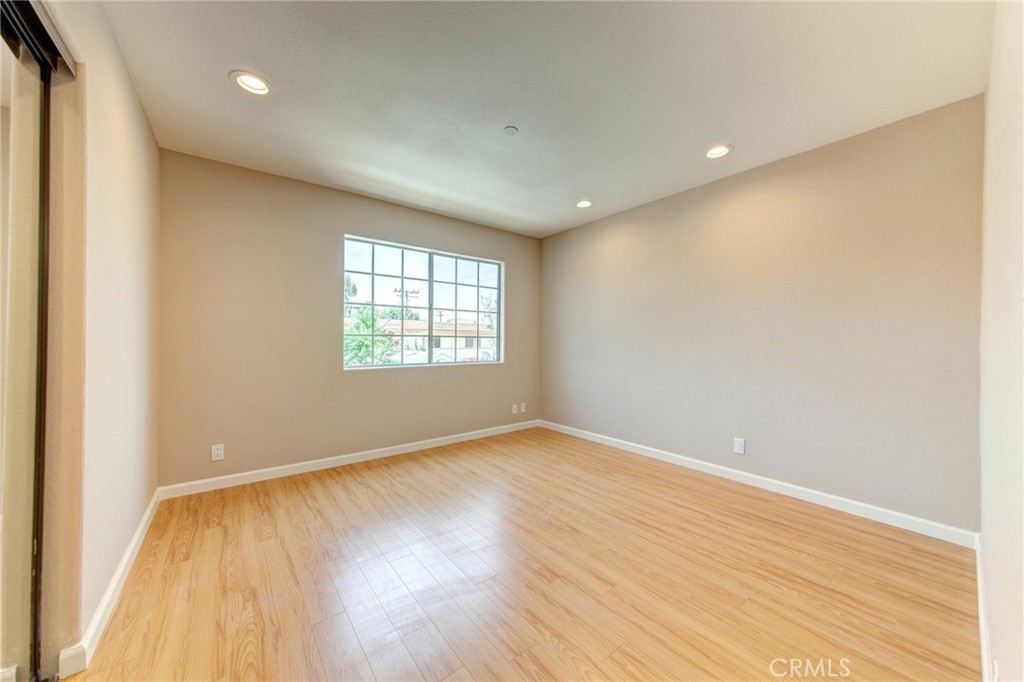 Not Applicable-105 - Residential Lease