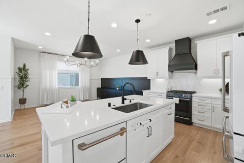 Tiny photo for 361 Allen Drive, Santa Paula, CA 93060 (MLS # V1-37173)