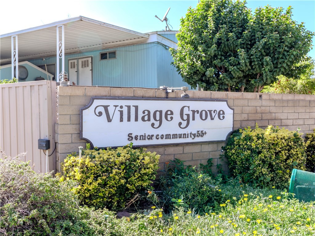 UNKNOWN - Residential Lease