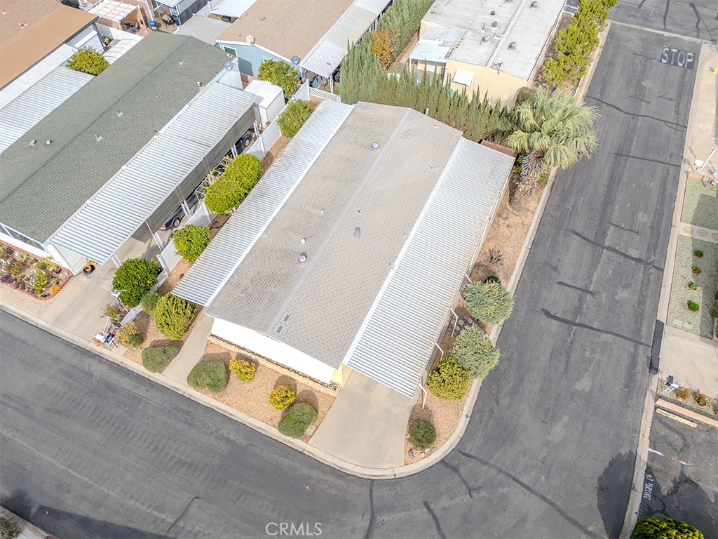 UNKNOWN - Residential Lease