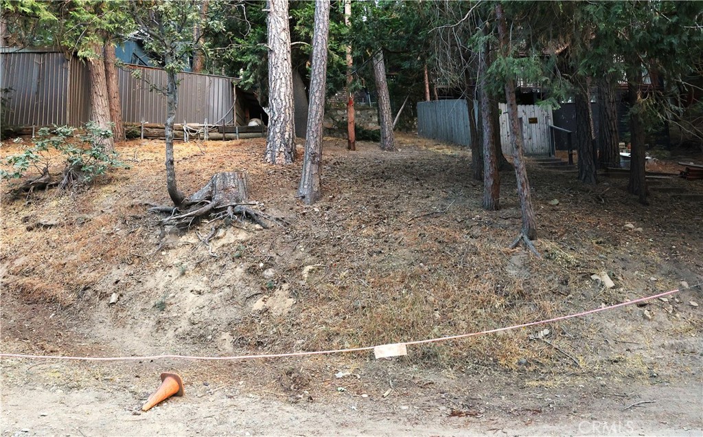 Crestline (CRES) - Land