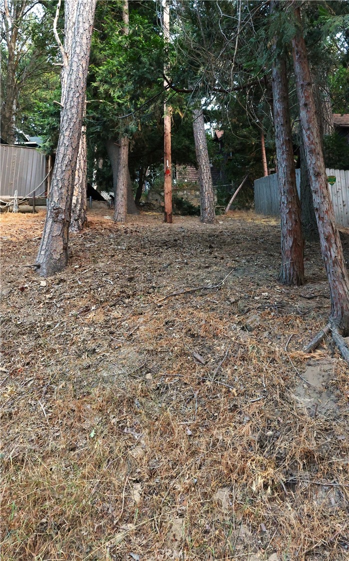 Crestline (CRES) - Land