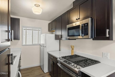 Tiny photo for 256 Melrose Drive, Oxnard, CA 93035 (MLS # V1-39062)