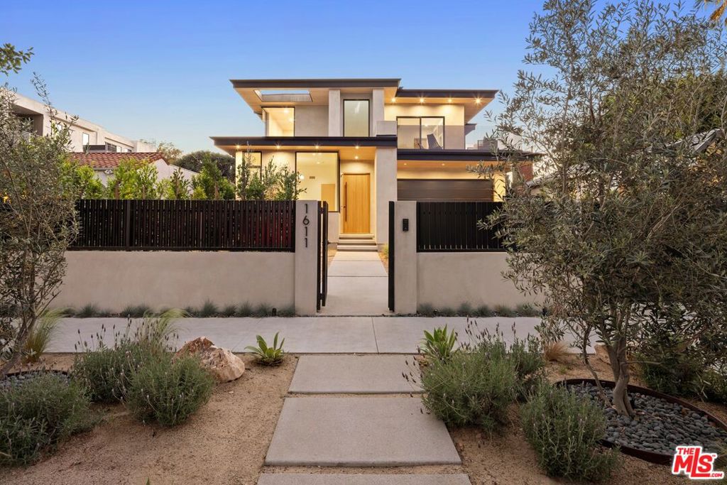 1611 S Bedford Street, Los Angeles CA 90035