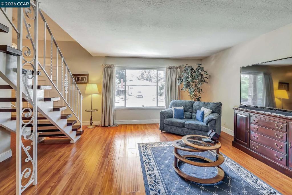 1533 Longford Ct