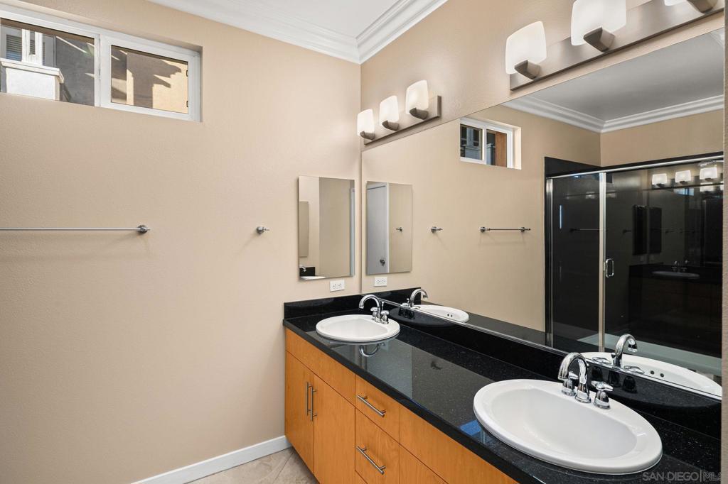 Hillcrest - Residential Lease