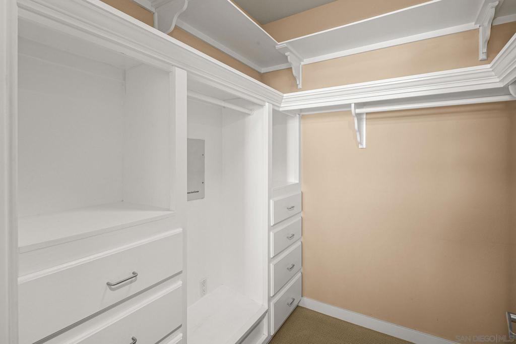 Hillcrest - Residential Lease