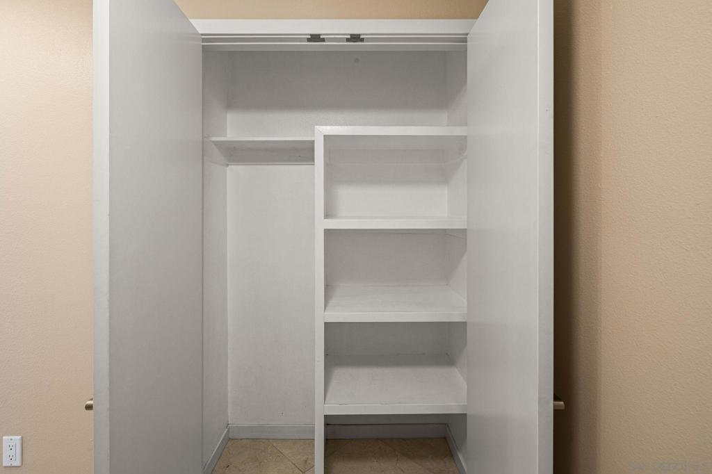 Hillcrest - Residential Lease