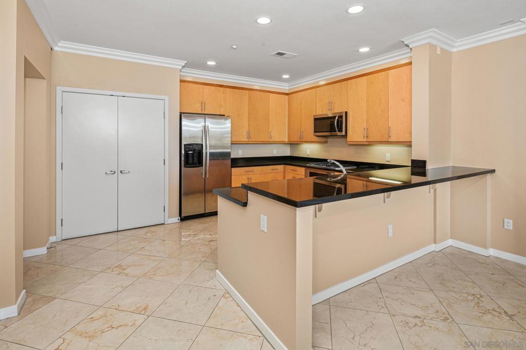 Hillcrest - Residential Lease