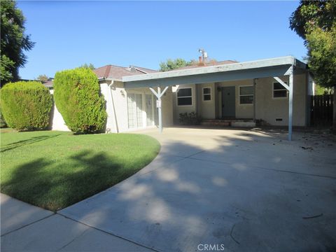 Photo of 6446 Mclennan, Lake Balboa, CA 91406 (MLS # SR25254210)