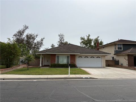 Photo of 2124 Winterwood Drive, Fullerton, CA 92833 (MLS # PW26068327)