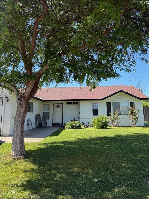 1176 Seneca Madera CA 93637