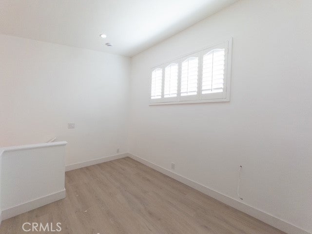 12601 Van Nuys 209