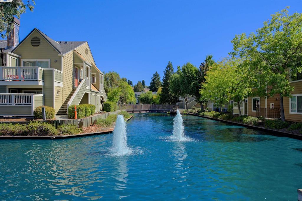 REFLECTIONS - Residential