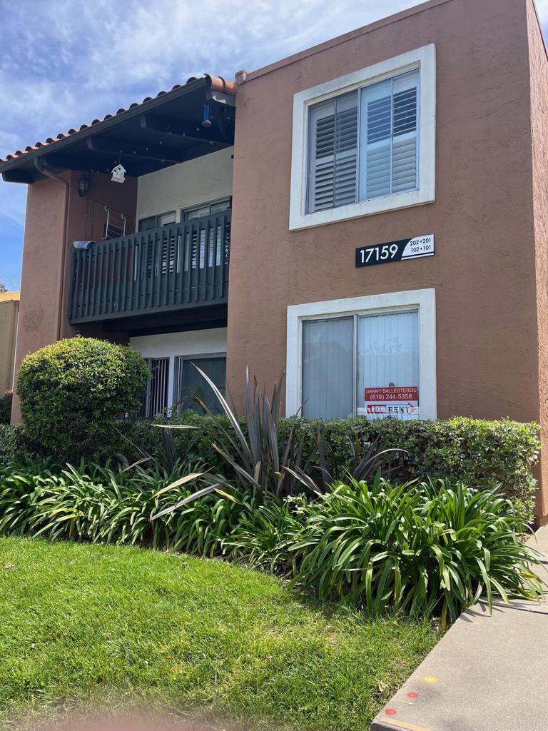 17159 W Bernardo Drive 102