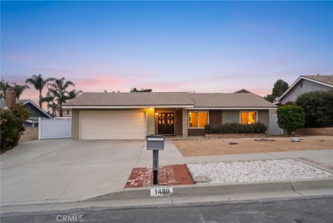 Photo of 1489 N Mulberry Avenue, Upland, CA 91786 (MLS # IV26105457)
