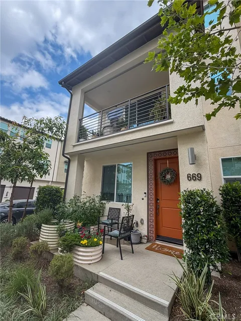 MLS: CV26108562