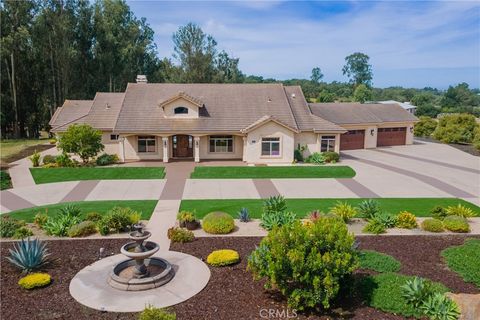 Photo of 520 Stanton St, Arroyo Grande, CA 93420 (MLS # NS26058292)