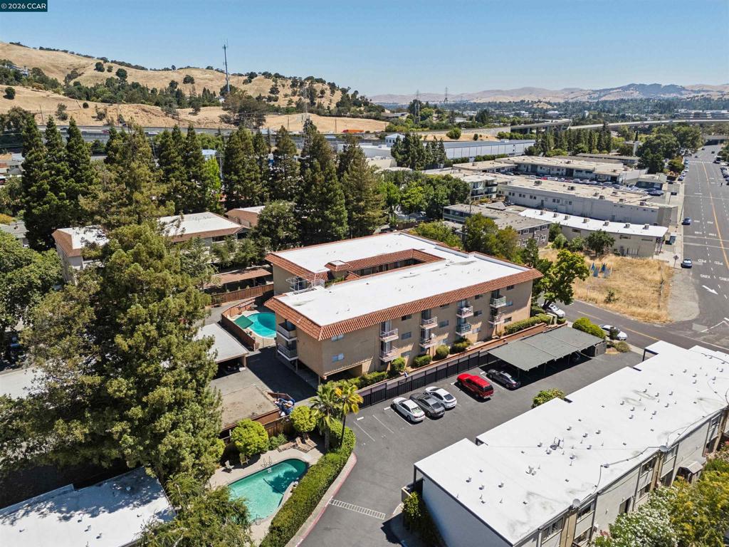 1183 Saranap Ave