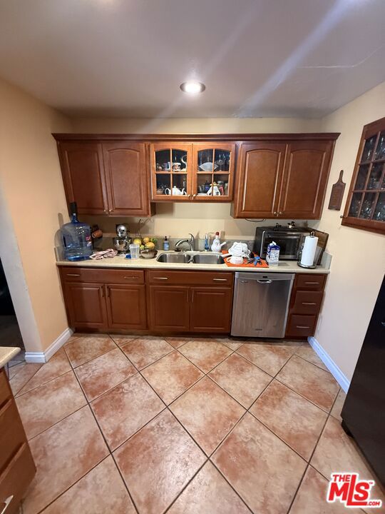 829 E Francisquito Avenue